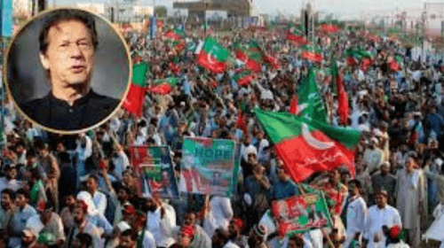 ইমরান খানের মুক্তির দাবিতে বিক্ষোভ